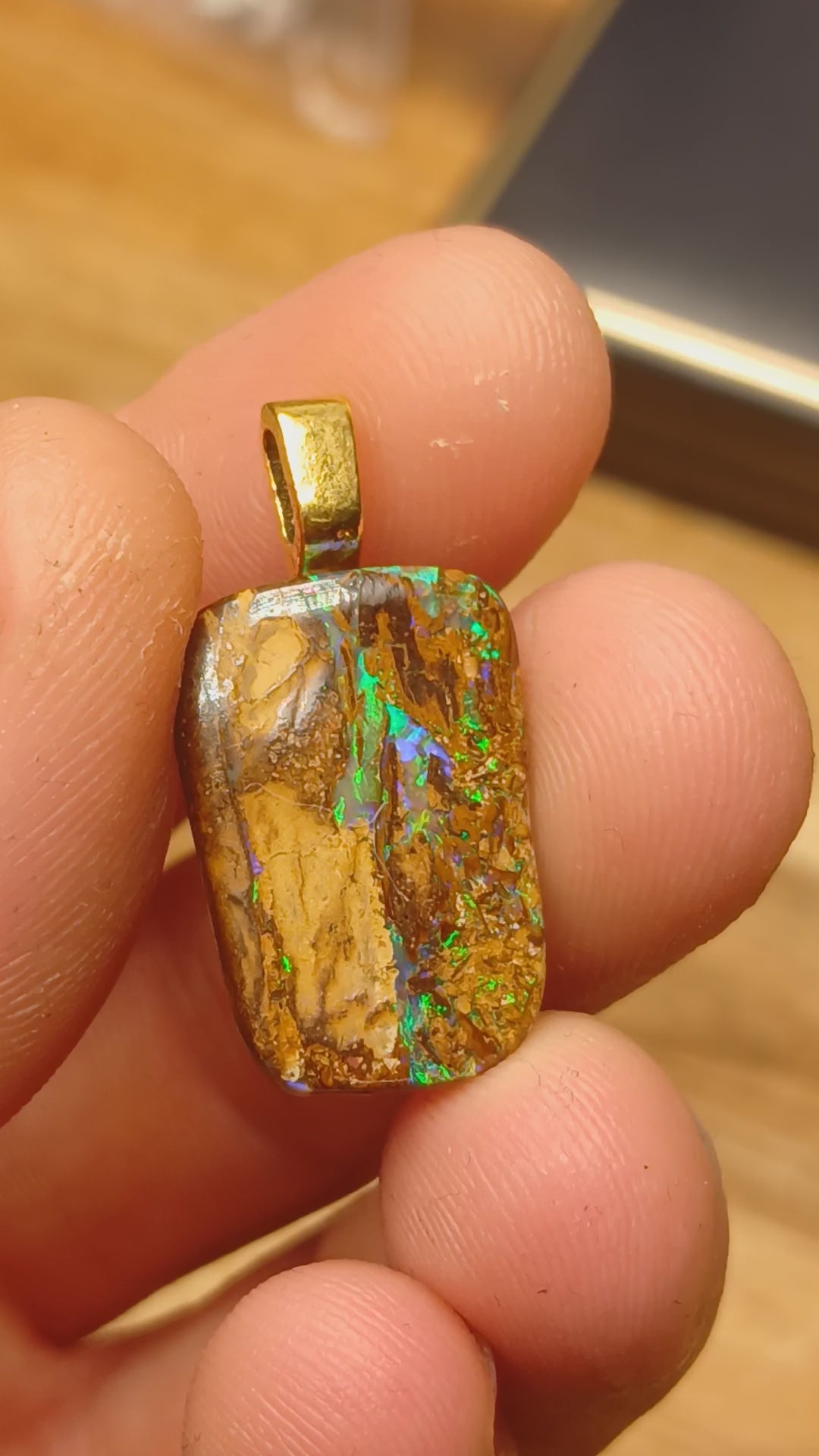 boulder opal pendant #1